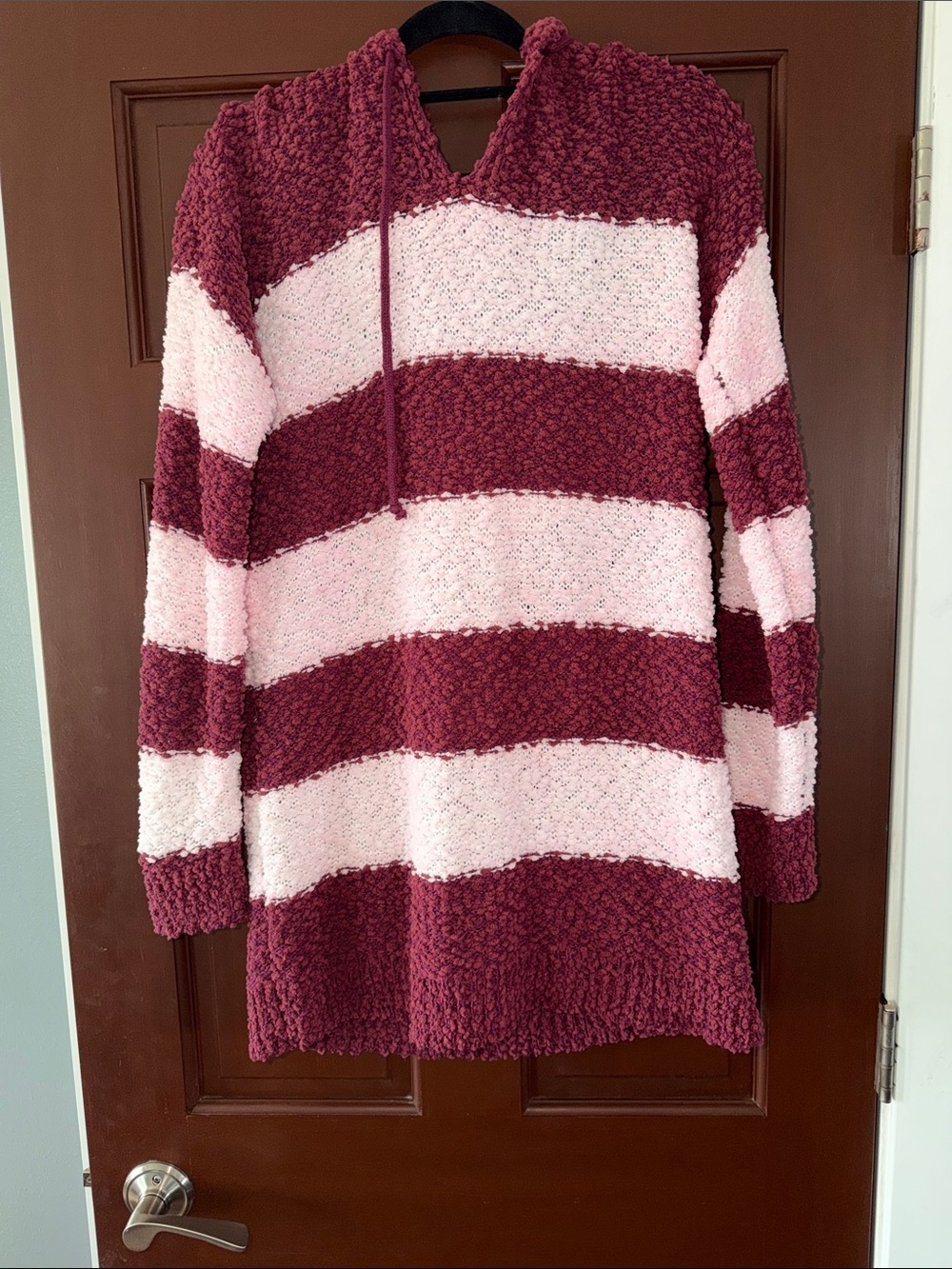 Cozy Striped Popcorn-Knit Hoodie in Mauve & Light Pink